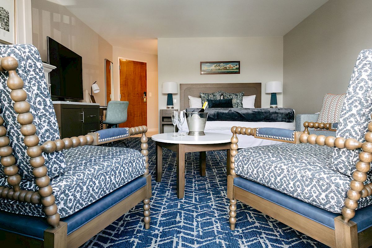 Mill Falls at the Lake