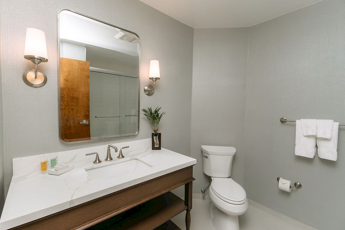 Mill Falls at the Lake